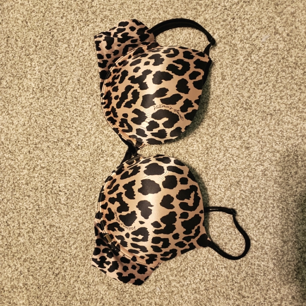 Victoria's Secret push-up bra